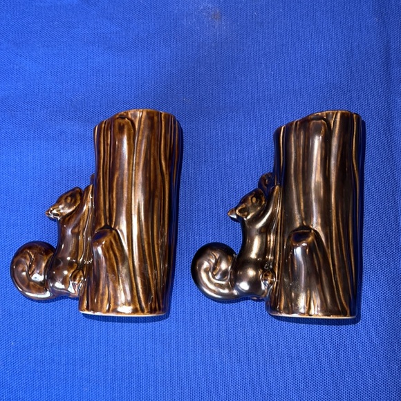 Tree trunk & squirrel salt & pepper shakers - Picture 5 of 5